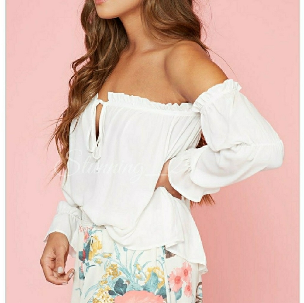 🆕 WHITE OFF SHOULDER LONG BELL SLEEVE RUFFLE TOP - Picture 5 of 6